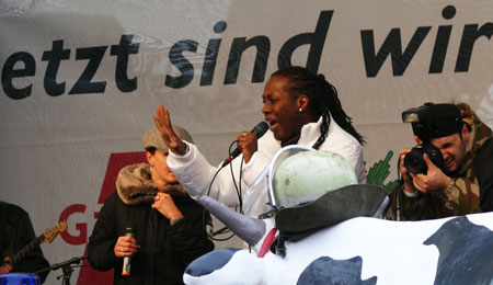 Band spielt